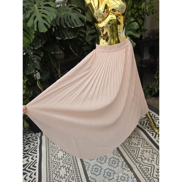 Quince Women’s Pleated Midi Skirt Blush Pink Size Small Elastic Waist NWT - Picture 4 of 5